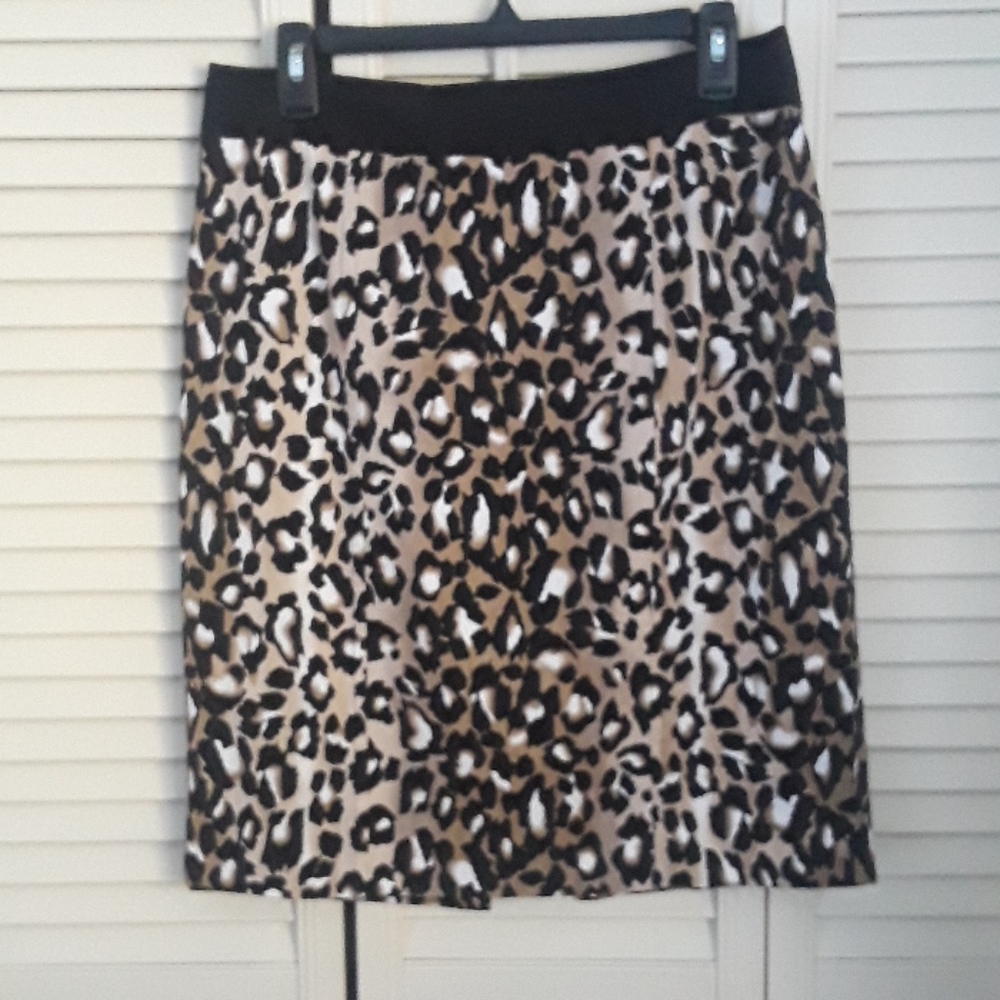 White House Black Market Leopard Skirt 12